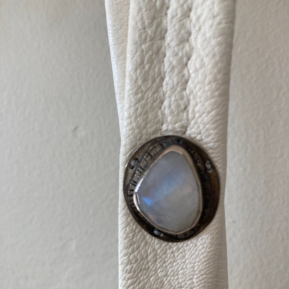 White Leather Fringe Bolo with Moonstone Embedded - Picture 6 of 9